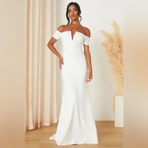 ⚫️ Loveliest Aura White Off-the-Shoulder Mermaid Maxi Dress​